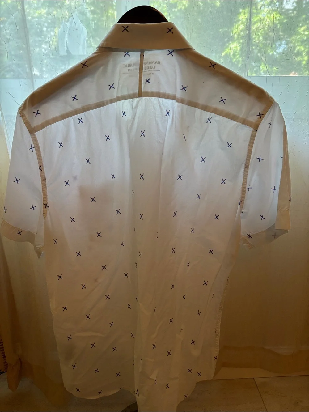Banana Republic White Short-Sleeve Shirt with Navy Cross Pattern